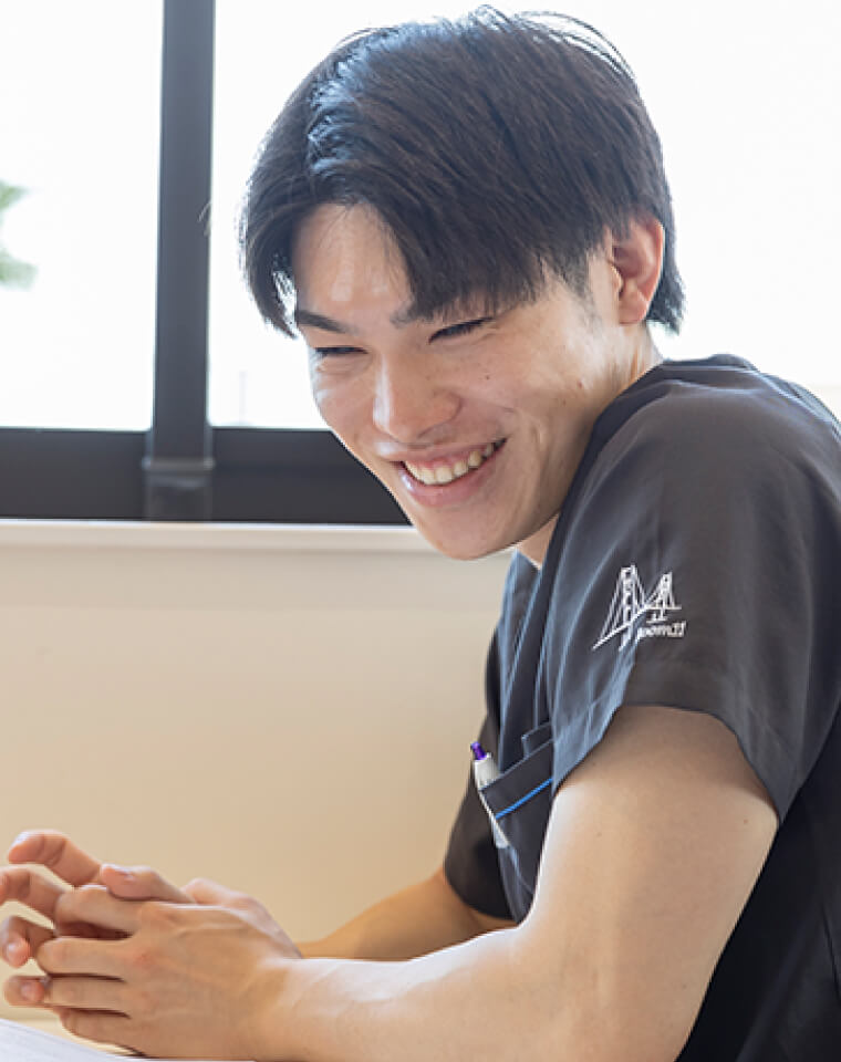 職員インタビュー中の様子